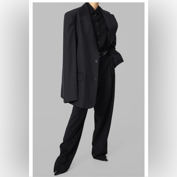 The Frankie Shop Jackets & Blazers - The Frankie Shop Gelso Oversized Blazer sz XS $399